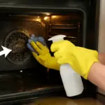 Qual è la corretta pulizia per la ventola del forno elettrico? Evita l’accumulo di grasso e cattivi odori senza rischi